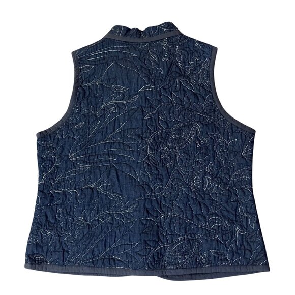 Christopher & Banks Denim Quilted Vest Women's XL – Blue Floral Stitch Used - Picture 4 of 12